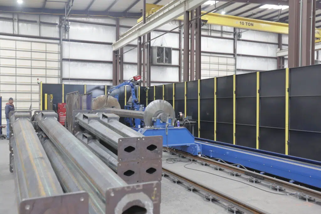 ASC robotic welding station to weld poles and beams