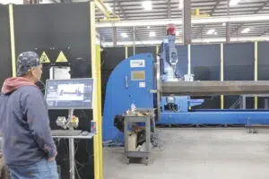 ASC robot welding station with WeldControl 300 offline software